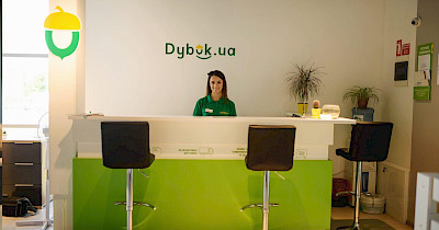 Інтернет-гіпермаркет меблів і люстр Dybok.ua впроваджує новий формат офлайн-магазинів і шукає локації