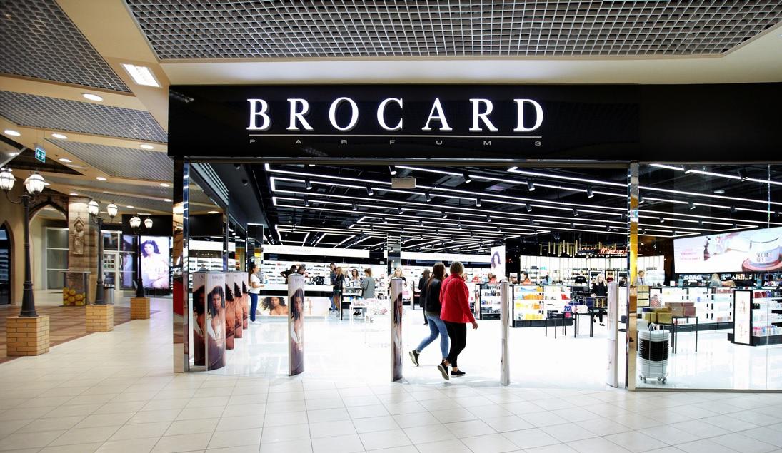 Переїзд за одну ніч: Brocard відкрив оновлений магазин у київському ТРЦ Dream Town