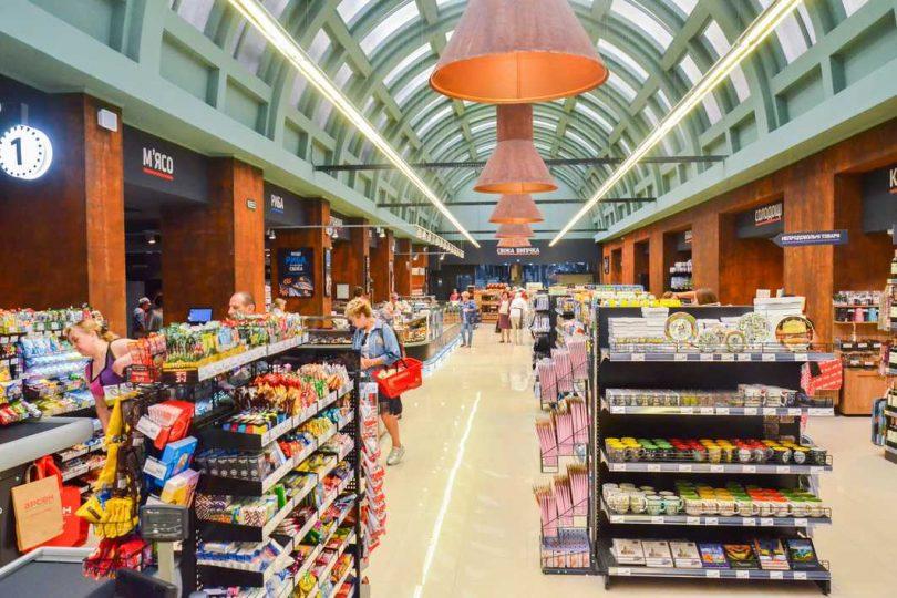 Мережа відкрила супермаркет Арсен оновленого формату у Львові (+фото)