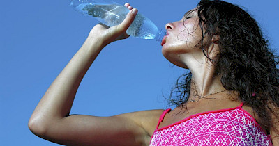 Кому спека, а кому – і мати рідна: хто заробив на аномальних температурах в червні