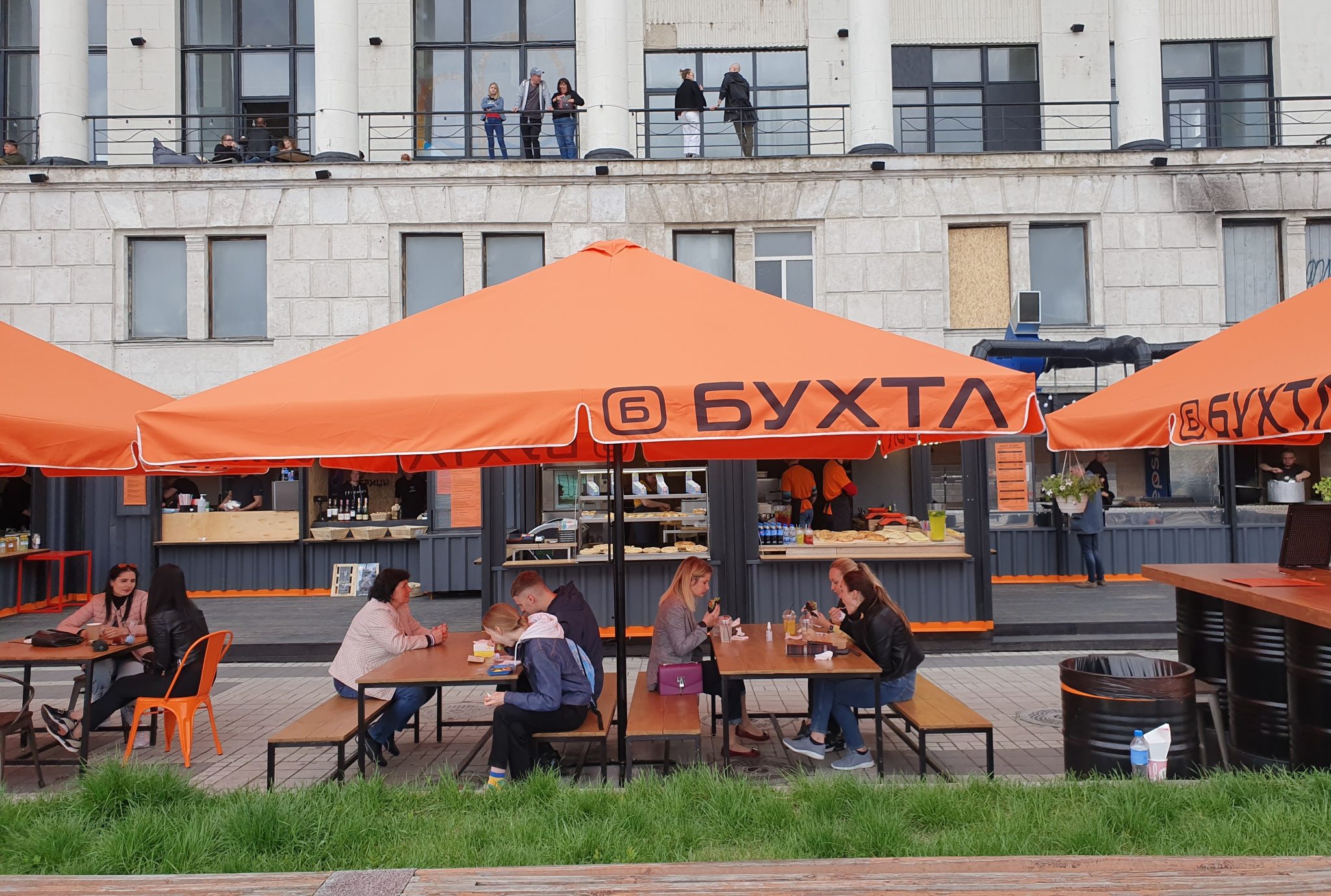 В Киеве у Речного вокзала открылась БУХТА Food Station (фоторепортаж)