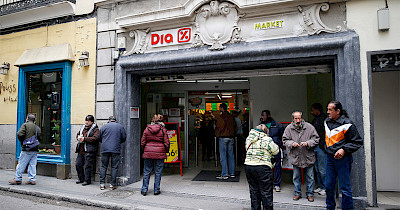 Alfa-Bank Co-owner buys one of the largest grocery chains in Spain