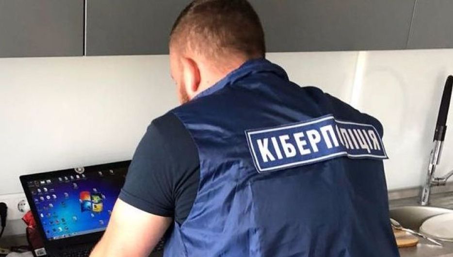 В АТБ викрито співробітника, який торгував комерційною таємницею