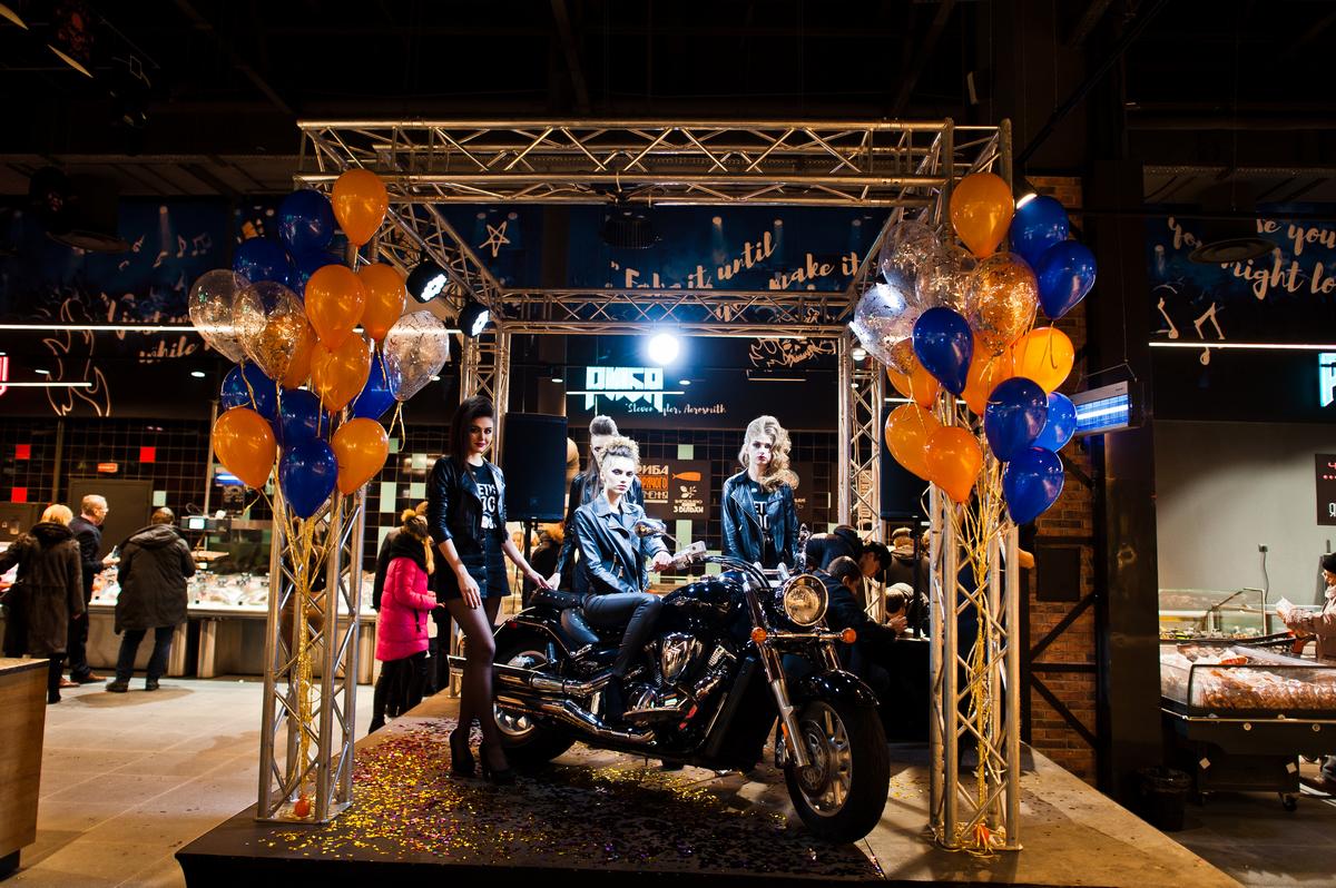 Сельпо will rock you: как выглядит обновленный Сільпо в стиле “рок” в ТРЦ Подоляны (фотообзор)