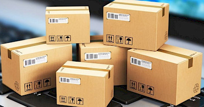 Замість трьох посилок – ПДВ від 100 євро: як змінюються умови доставки з-за кордону