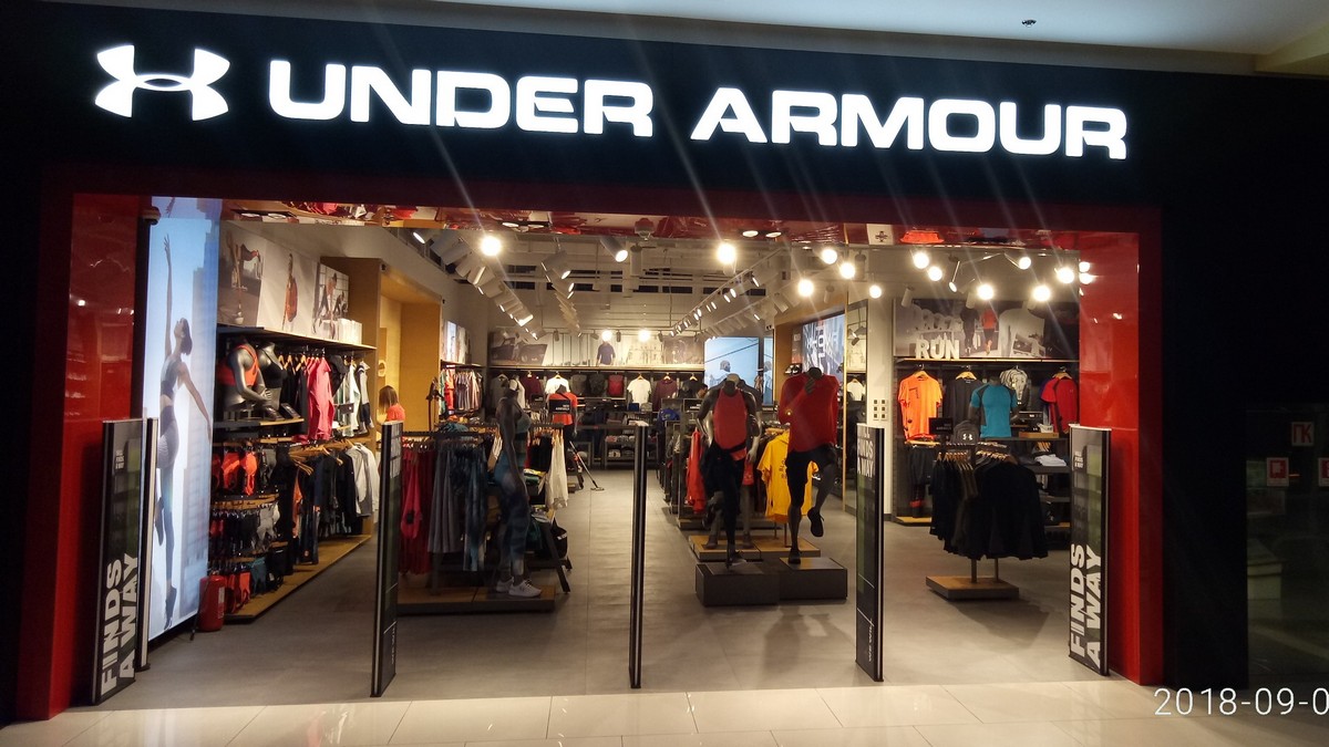 Under Armour открыл юбилейный 5-й магазин в Украине в МФК Gulliver