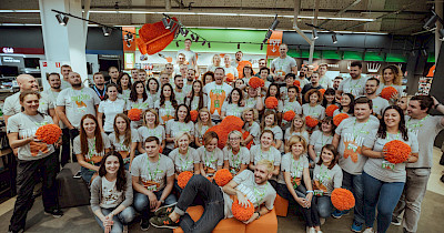 Директора за прилавком: навіщо топ-менеджери Comfy на один день стали продавцями