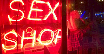 50 оттенков кризиса: топ-менеджер секс-шопа Kazanova о рынке интимных товаров в Украине