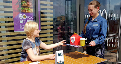 У Києві відкрито ще один McDonald’s в форматі “досвід майбутнього”