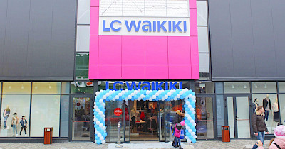 За неделю LC Waikiki открыл в Киеве три новых магазина (фотообзор)