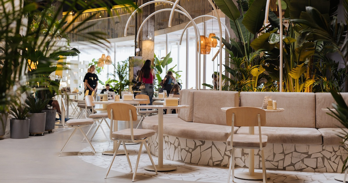 Ресторани виходять із зимового спаду: у березні виручка зросла на 12%