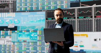 Регуляторна політика та інновації: баланс на крипторинці