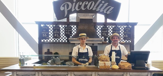 В ТРЦ Gulliver открылось заведение итальянской кухни Piccolita