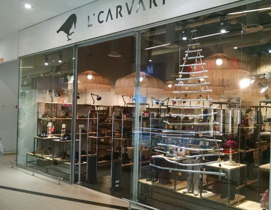 Магазин обуви и аксессуаров L’CARVARI открылся в ТРК City Mall