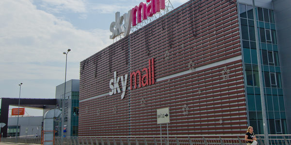 Банк Пивденный планирует продать киевский ТРЦ Sky Mall