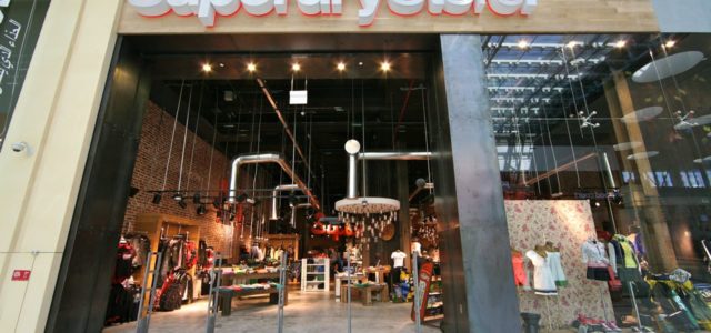 Ultragroup виводить на український ринок британський бренд одягу Superdry (ОНОВЛЕНО)