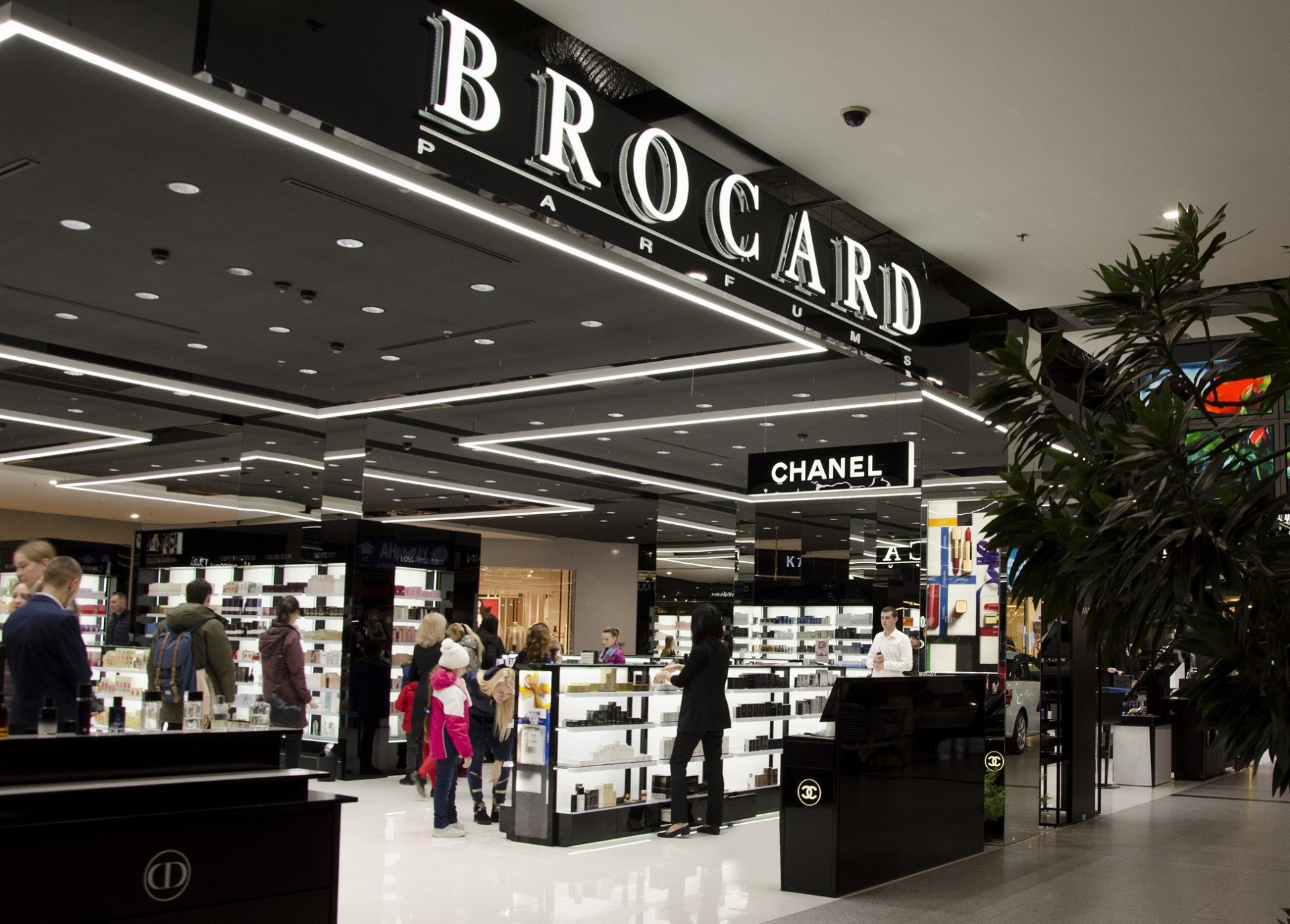 За крок до ювілею: новий флагманський Brocard відкриється в ТРЦ Ocean Plaza незадовго до Нового року