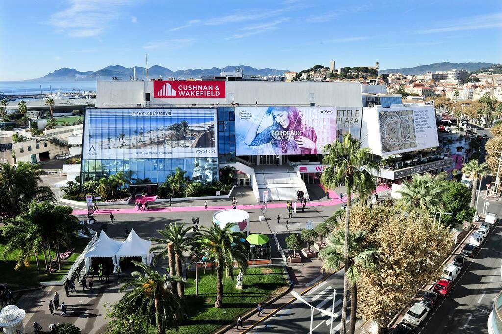 Ритейл в Каннах: что презентовали на выставке MAPIC-2017 (фоторепортаж)