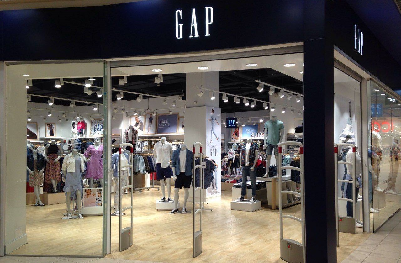 Fiba Retail открыла новый магазин GAP в киевском ТРЦ Dream Town