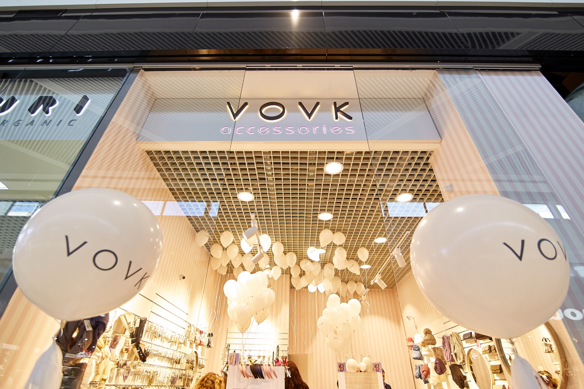 Відразу три студії VOVK і VOVK Accessories відкрилися в Lavina Mall