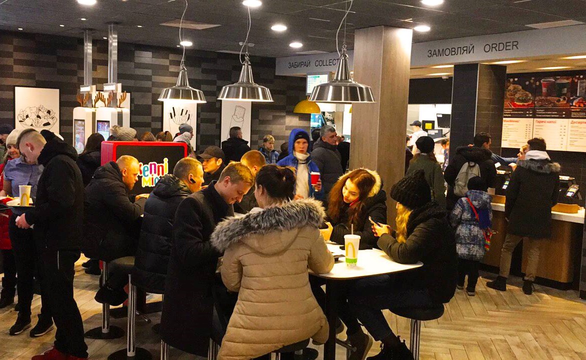 McDonald’s в Чернігові відновив роботу після реконструкції