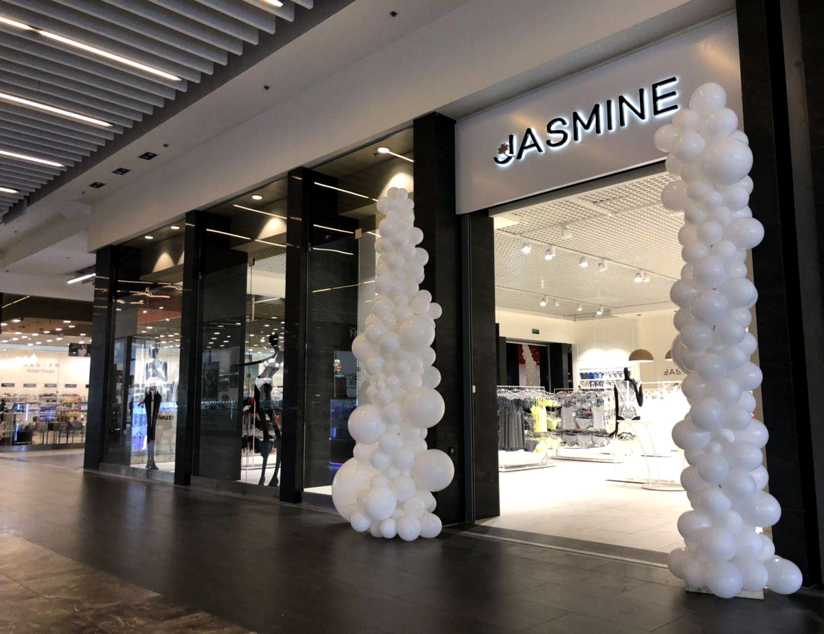 Jasmine открыл крупнейший флагманский магазин сети в Луцке