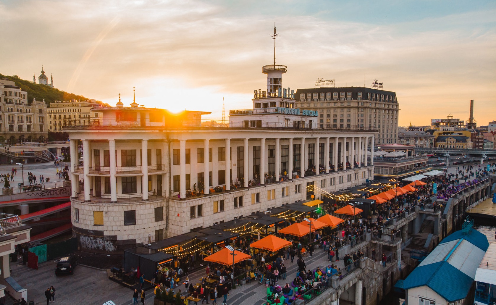 Роман Тугашев відкриває фуд-хол Бухта в київському ТРЦ River Mall