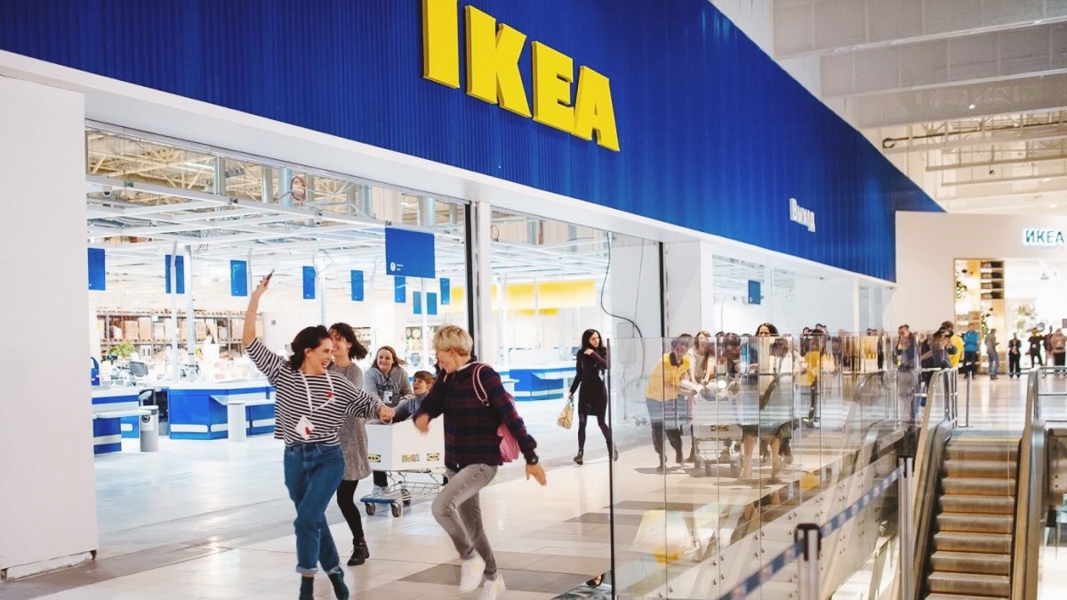 Пора возвращаться: Дмитрий Кулеба призвал IKEA возобновить свою деятельность в Украине