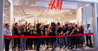 Дождались: H&M откроет первый после начала полномасштабной войны новый магазин