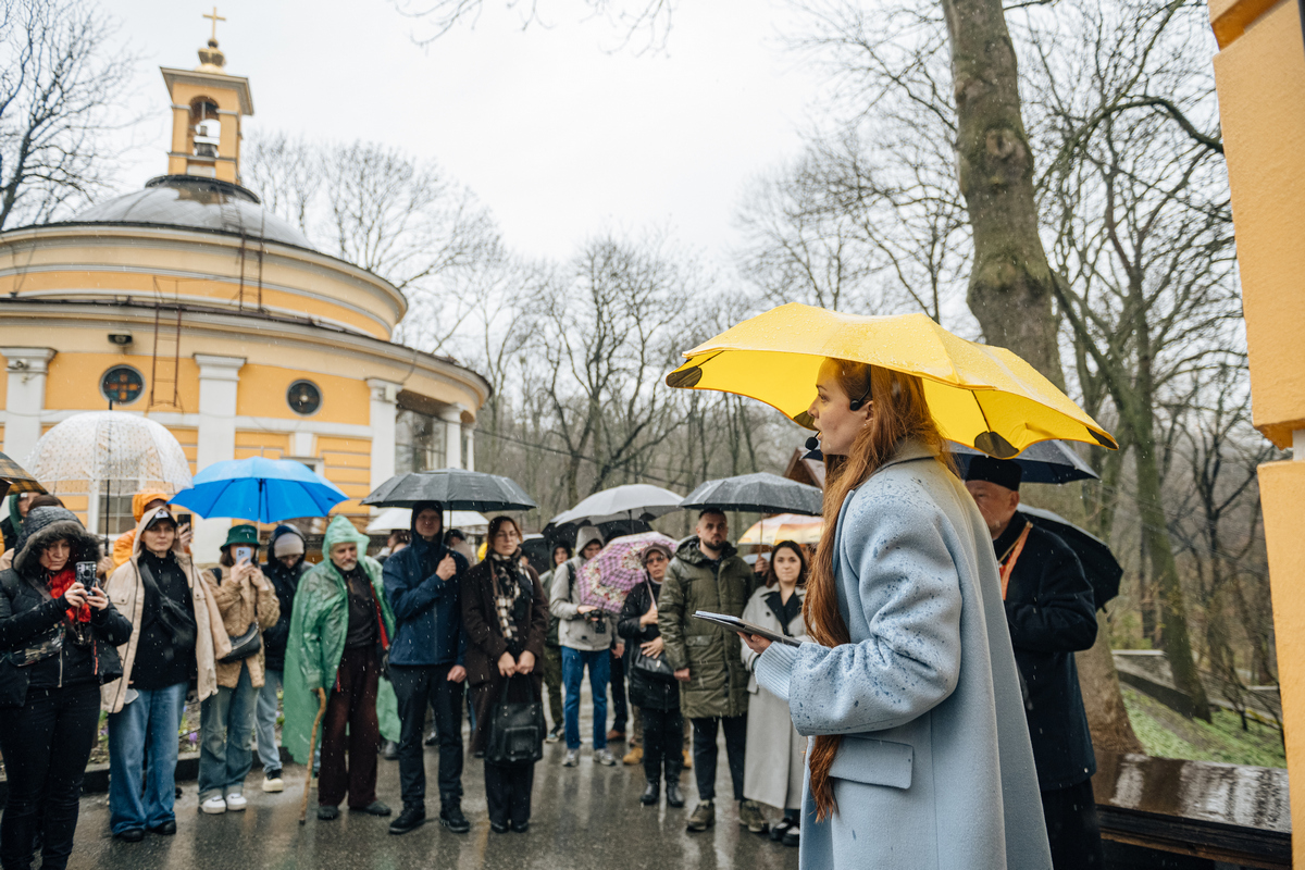 Фокстрот присоединился к созданию знаковой мини скульптурки «Герои»