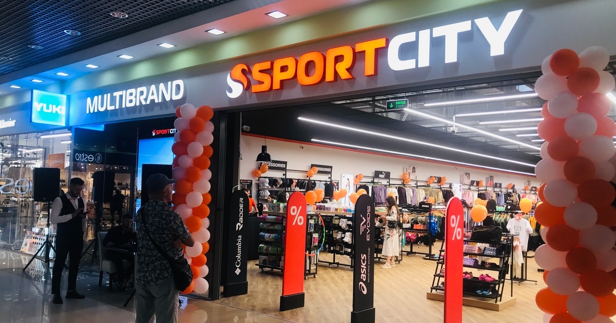 В рівненському ТРЦ Екватор відбулося святкове відкриття магазину Sport City (фотоогляд)