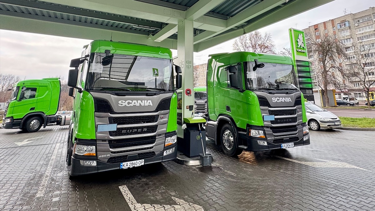 Мережа ОККО закупила ще 30 автотягачів Scania