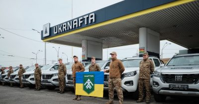 Перші результати «Енергійного збору»: Ukrnafta передала 14 пікапів для бригади «Хартія»
